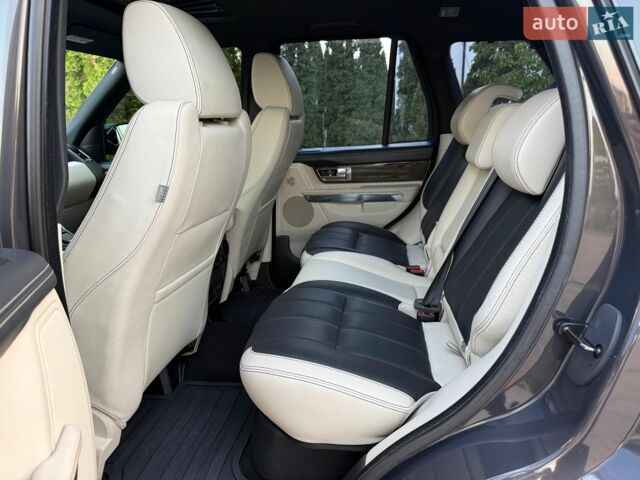 Сірий Ленд Ровер Range Rover Sport, об'ємом двигуна 3 л та пробігом 195 тис. км за 18900 $, фото 27 на Automoto.ua