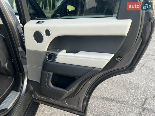 Серый Ленд Ровер Рендж Ровер Спорт, объемом двигателя 2.99 л и пробегом 258 тыс. км за 25700 $, фото 29 на Automoto.ua