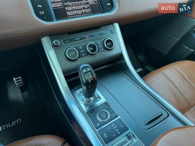 Серый Ленд Ровер Рендж Ровер Спорт, объемом двигателя 2.99 л и пробегом 220 тыс. км за 25900 $, фото 18 на Automoto.ua