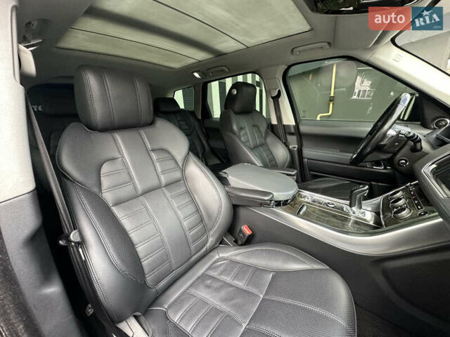 Серый Ленд Ровер Рендж Ровер Спорт, объемом двигателя 5 л и пробегом 208 тыс. км за 30000 $, фото 29 на Automoto.ua