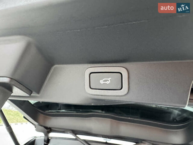 Сірий Ленд Ровер Range Rover Sport, об'ємом двигуна 5 л та пробігом 112 тис. км за 29000 $, фото 20 на Automoto.ua