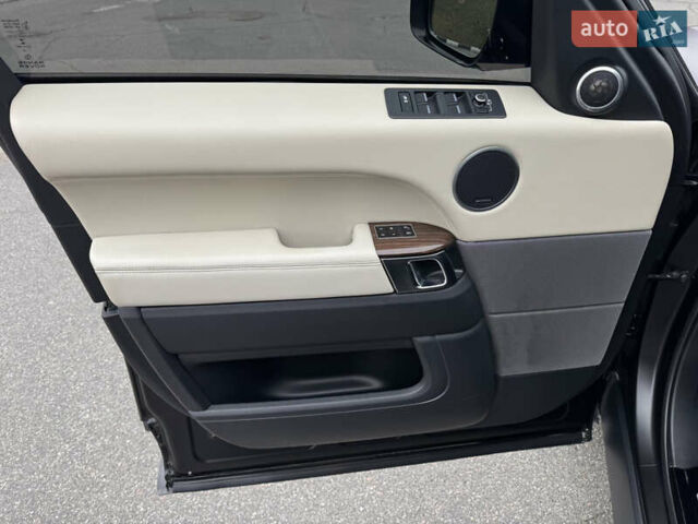 Сірий Ленд Ровер Range Rover Sport, об'ємом двигуна 5 л та пробігом 112 тис. км за 29000 $, фото 32 на Automoto.ua