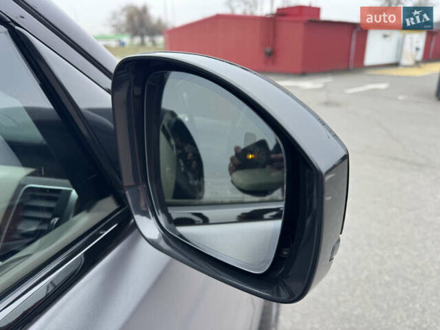 Серый Ленд Ровер Рендж Ровер Спорт, объемом двигателя 5 л и пробегом 112 тыс. км за 28000 $, фото 13 на Automoto.ua