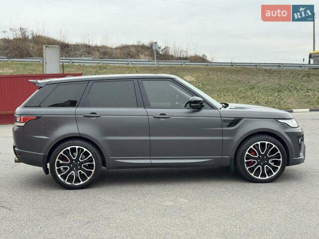 Серый Ленд Ровер Рендж Ровер Спорт, объемом двигателя 5 л и пробегом 112 тыс. км за 28000 $, фото 3 на Automoto.ua