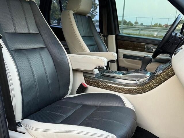 Сірий Ленд Ровер Range Rover Sport, об'ємом двигуна 3 л та пробігом 195 тис. км за 18900 $, фото 23 на Automoto.ua