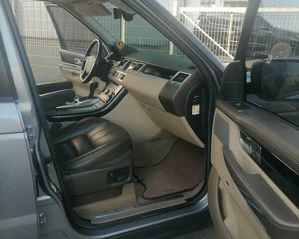 Серый Ленд Ровер Рендж Ровер Спорт, объемом двигателя 3 л и пробегом 160 тыс. км за 18500 $, фото 11 на Automoto.ua