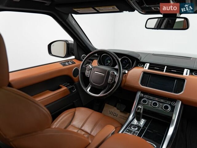 Сірий Ленд Ровер Range Rover Sport, об'ємом двигуна 3 л та пробігом 181 тис. км за 23581 $, фото 10 на Automoto.ua
