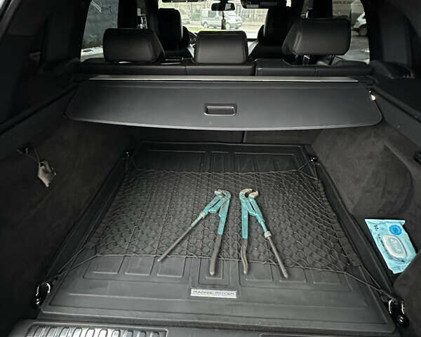 Серый Ленд Ровер Рендж Ровер Спорт, объемом двигателя 2.99 л и пробегом 180 тыс. км за 27000 $, фото 54 на Automoto.ua