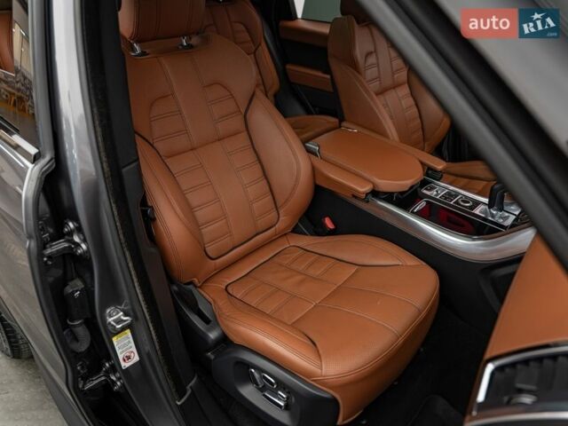 Сірий Ленд Ровер Range Rover Sport, об'ємом двигуна 3 л та пробігом 181 тис. км за 23581 $, фото 20 на Automoto.ua