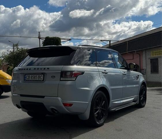 Сірий Ленд Ровер Range Rover Sport, об'ємом двигуна 3 л та пробігом 297 тис. км за 18498 $, фото 4 на Automoto.ua
