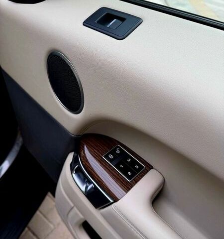 Серый Ленд Ровер Рендж Ровер Спорт, объемом двигателя 2.99 л и пробегом 145 тыс. км за 20499 $, фото 26 на Automoto.ua