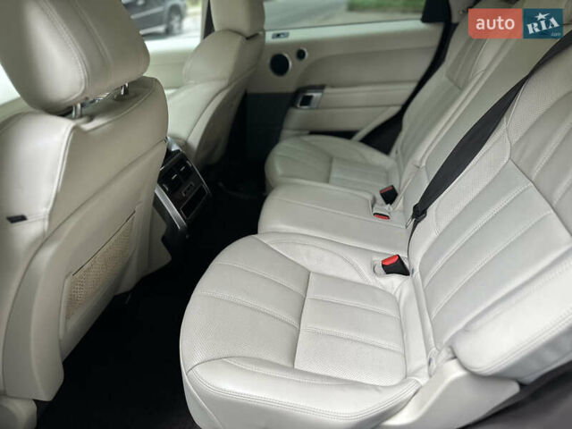 Сірий Ленд Ровер Range Rover Sport, об'ємом двигуна 2.99 л та пробігом 143 тис. км за 21000 $, фото 26 на Automoto.ua