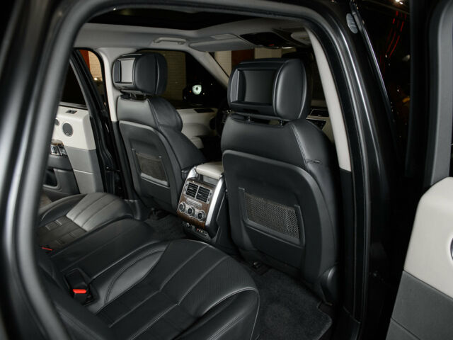 Сірий Ленд Ровер Range Rover Sport, об'ємом двигуна 5 л та пробігом 83 тис. км за 53500 $, фото 35 на Automoto.ua