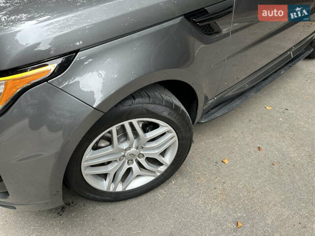 Сірий Ленд Ровер Range Rover Sport, об'ємом двигуна 2.99 л та пробігом 143 тис. км за 21000 $, фото 4 на Automoto.ua