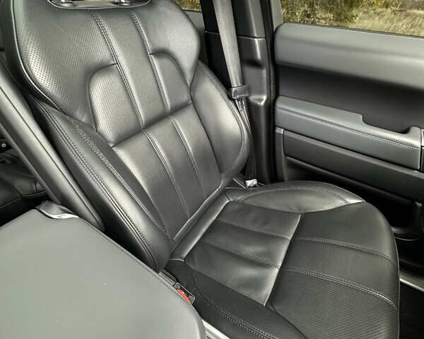 Серый Ленд Ровер Рендж Ровер Спорт, объемом двигателя 2.99 л и пробегом 180 тыс. км за 27000 $, фото 20 на Automoto.ua