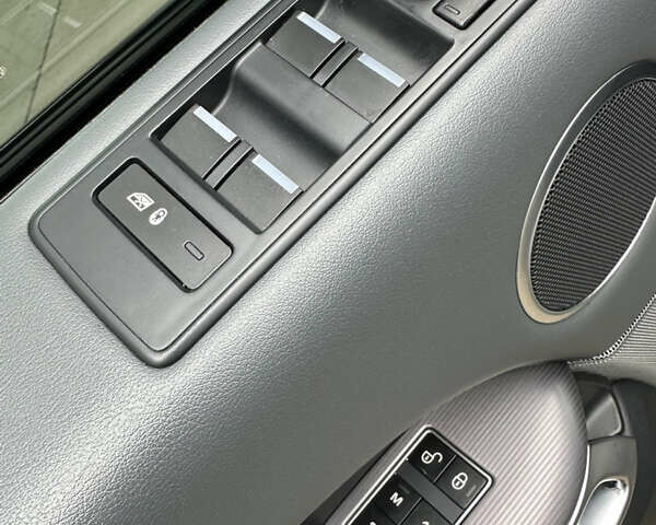 Серый Ленд Ровер Рендж Ровер Спорт, объемом двигателя 2.99 л и пробегом 180 тыс. км за 27000 $, фото 30 на Automoto.ua