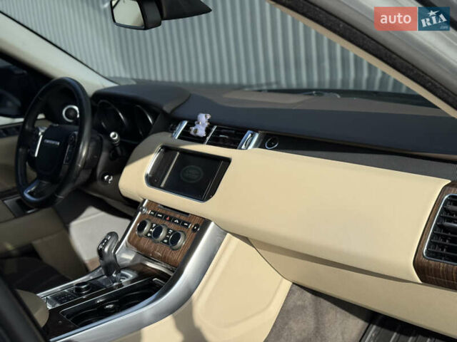 Серый Ленд Ровер Рендж Ровер Спорт, объемом двигателя 3 л и пробегом 164 тыс. км за 27000 $, фото 62 на Automoto.ua