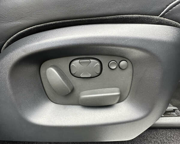 Серый Ленд Ровер Рендж Ровер Спорт, объемом двигателя 2.99 л и пробегом 180 тыс. км за 27000 $, фото 26 на Automoto.ua