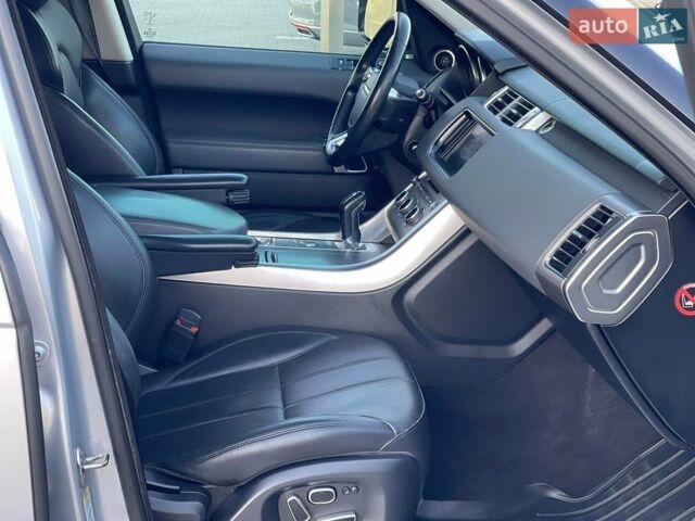 Сірий Ленд Ровер Range Rover Sport, об'ємом двигуна 3 л та пробігом 95 тис. км за 11999 $, фото 7 на Automoto.ua