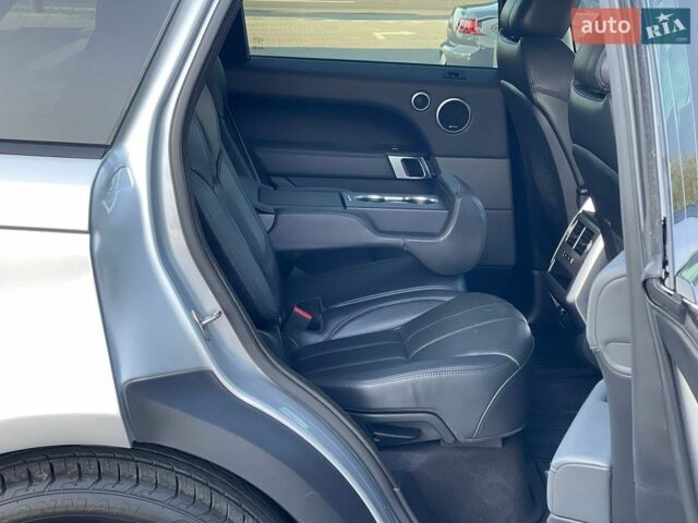 Сірий Ленд Ровер Range Rover Sport, об'ємом двигуна 3 л та пробігом 95 тис. км за 11999 $, фото 8 на Automoto.ua