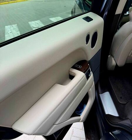 Серый Ленд Ровер Рендж Ровер Спорт, объемом двигателя 2.99 л и пробегом 145 тыс. км за 20499 $, фото 33 на Automoto.ua