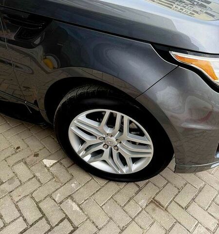 Серый Ленд Ровер Рендж Ровер Спорт, объемом двигателя 2.99 л и пробегом 145 тыс. км за 20499 $, фото 13 на Automoto.ua