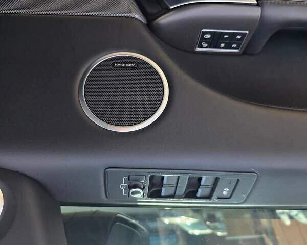 Серый Ленд Ровер Рендж Ровер Спорт, объемом двигателя 3 л и пробегом 117 тыс. км за 27000 $, фото 7 на Automoto.ua