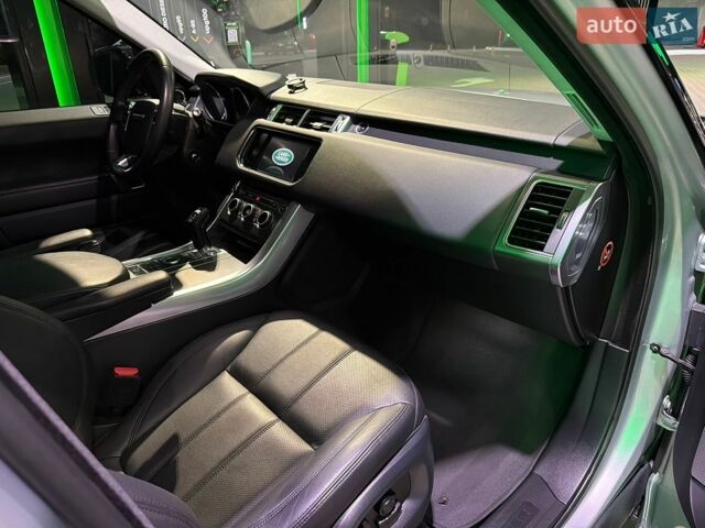 Сірий Ленд Ровер Range Rover Sport, об'ємом двигуна 3 л та пробігом 177 тис. км за 22500 $, фото 95 на Automoto.ua