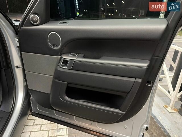 Сірий Ленд Ровер Range Rover Sport, об'ємом двигуна 3 л та пробігом 177 тис. км за 22500 $, фото 81 на Automoto.ua