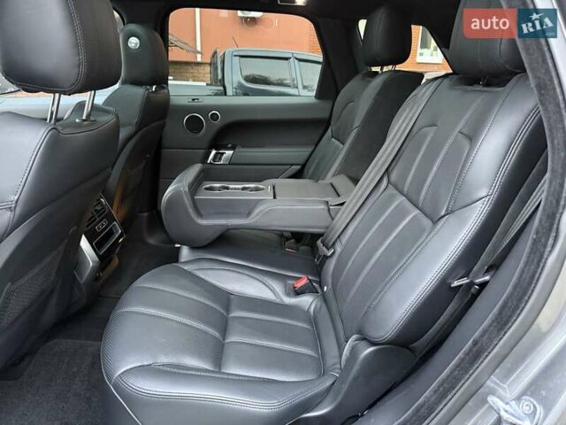 Сірий Ленд Ровер Range Rover Sport, об'ємом двигуна 3 л та пробігом 154 тис. км за 23900 $, фото 2 на Automoto.ua