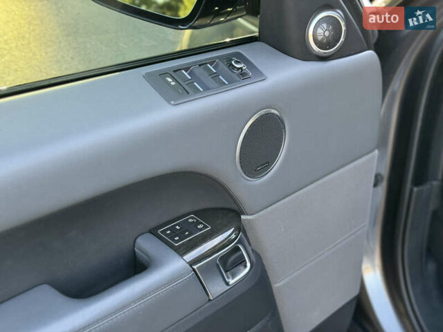 Серый Ленд Ровер Рендж Ровер Спорт, объемом двигателя 3 л и пробегом 180 тыс. км за 32900 $, фото 83 на Automoto.ua