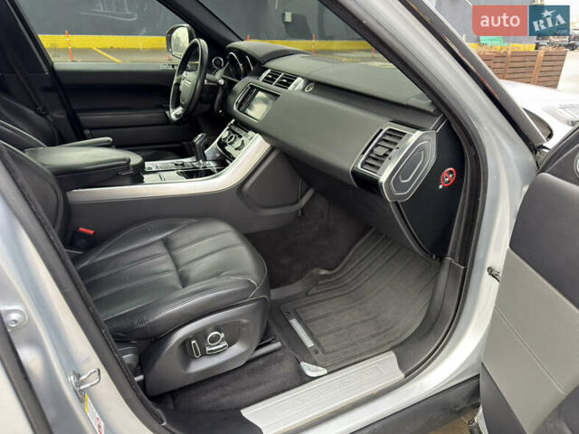 Сірий Ленд Ровер Range Rover Sport, об'ємом двигуна 2.99 л та пробігом 182 тис. км за 27700 $, фото 29 на Automoto.ua