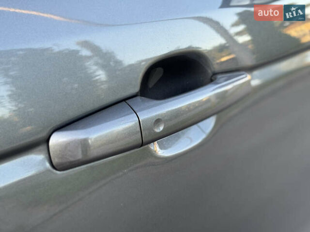 Серый Ленд Ровер Рендж Ровер Спорт, объемом двигателя 3 л и пробегом 180 тыс. км за 32900 $, фото 33 на Automoto.ua