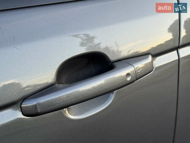 Серый Ленд Ровер Рендж Ровер Спорт, объемом двигателя 3 л и пробегом 180 тыс. км за 32900 $, фото 40 на Automoto.ua