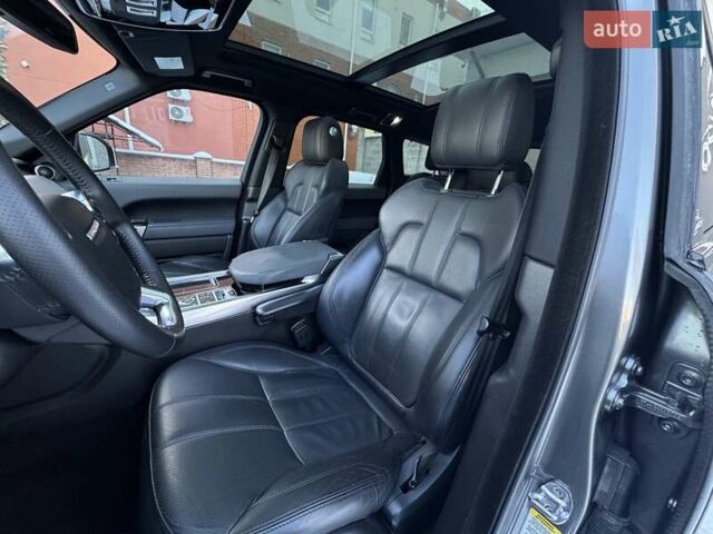Сірий Ленд Ровер Range Rover Sport, об'ємом двигуна 3 л та пробігом 155 тис. км за 22900 $, фото 22 на Automoto.ua