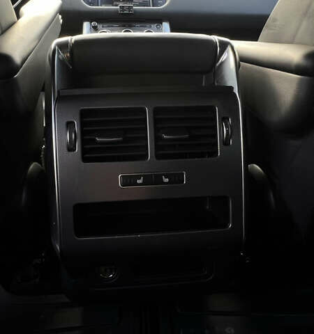Сірий Ленд Ровер Range Rover Sport, об'ємом двигуна 2.99 л та пробігом 235 тис. км за 29700 $, фото 34 на Automoto.ua
