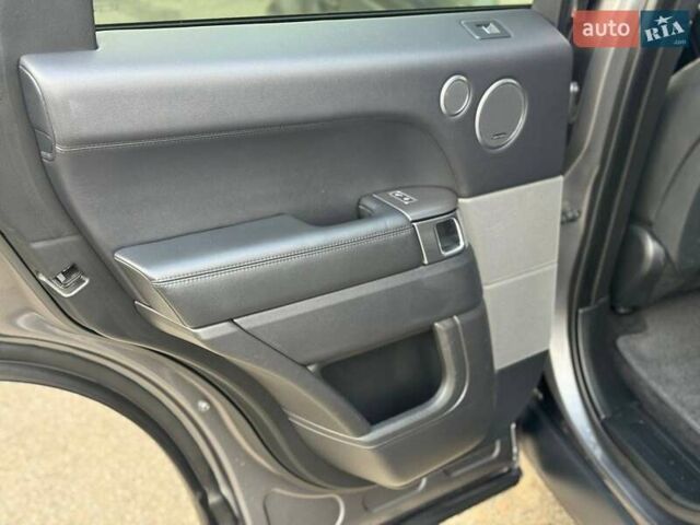 Сірий Ленд Ровер Range Rover Sport, об'ємом двигуна 2.99 л та пробігом 176 тис. км за 21500 $, фото 14 на Automoto.ua