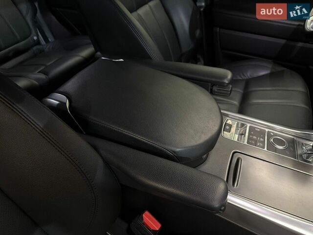 Сірий Ленд Ровер Range Rover Sport, об'ємом двигуна 3 л та пробігом 177 тис. км за 22500 $, фото 85 на Automoto.ua