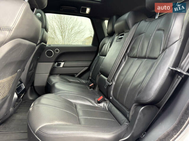 Сірий Ленд Ровер Range Rover Sport, об'ємом двигуна 2.99 л та пробігом 182 тис. км за 27700 $, фото 39 на Automoto.ua