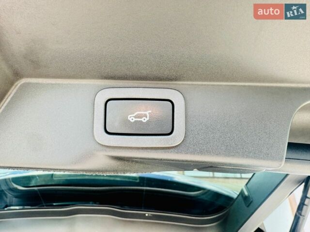 Сірий Ленд Ровер Range Rover Sport, об'ємом двигуна 2.99 л та пробігом 177 тис. км за 22900 $, фото 16 на Automoto.ua