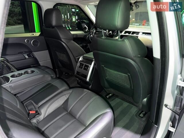 Сірий Ленд Ровер Range Rover Sport, об'ємом двигуна 3 л та пробігом 177 тис. км за 22500 $, фото 92 на Automoto.ua