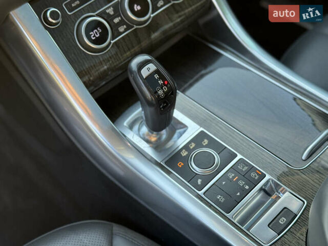 Серый Ленд Ровер Рендж Ровер Спорт, объемом двигателя 3 л и пробегом 180 тыс. км за 32900 $, фото 73 на Automoto.ua