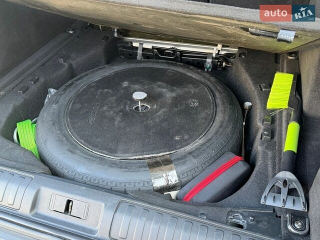 Сірий Ленд Ровер Range Rover Sport, об'ємом двигуна 3 л та пробігом 135 тис. км за 23950 $, фото 13 на Automoto.ua