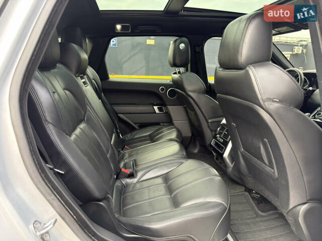 Сірий Ленд Ровер Range Rover Sport, об'ємом двигуна 2.99 л та пробігом 182 тис. км за 27700 $, фото 34 на Automoto.ua