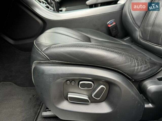 Сірий Ленд Ровер Range Rover Sport, об'ємом двигуна 3 л та пробігом 155 тис. км за 19999 $, фото 22 на Automoto.ua