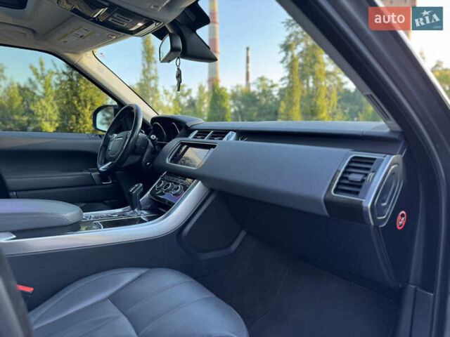 Серый Ленд Ровер Рендж Ровер Спорт, объемом двигателя 3 л и пробегом 180 тыс. км за 32900 $, фото 50 на Automoto.ua