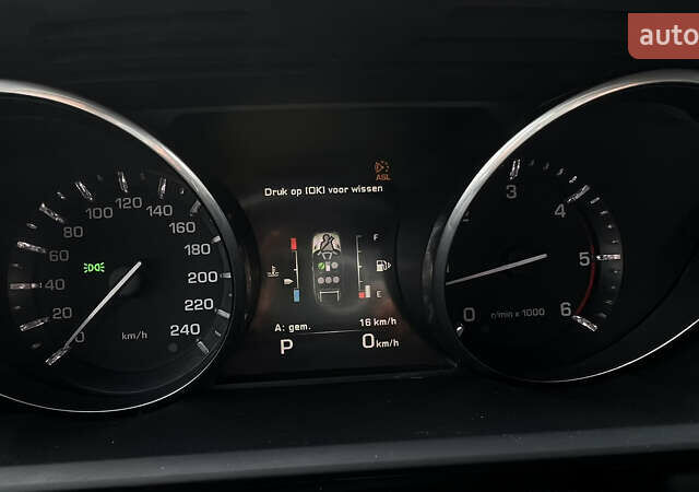 Сірий Ленд Ровер Range Rover Sport, об'ємом двигуна 2.99 л та пробігом 235 тис. км за 29700 $, фото 26 на Automoto.ua