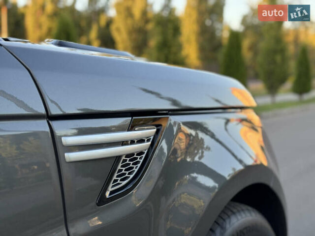 Серый Ленд Ровер Рендж Ровер Спорт, объемом двигателя 3 л и пробегом 180 тыс. км за 32900 $, фото 31 на Automoto.ua