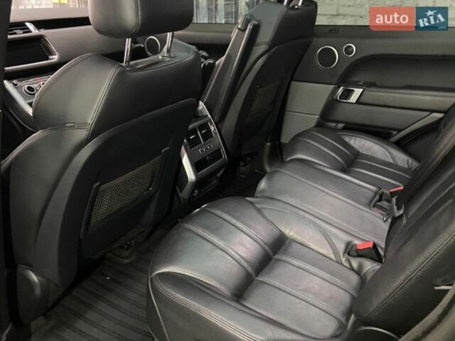 Сірий Ленд Ровер Range Rover Sport, об'ємом двигуна 3 л та пробігом 107 тис. км за 34999 $, фото 13 на Automoto.ua