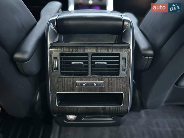 Серый Ленд Ровер Рендж Ровер Спорт, объемом двигателя 2.99 л и пробегом 177 тыс. км за 29999 $, фото 92 на Automoto.ua